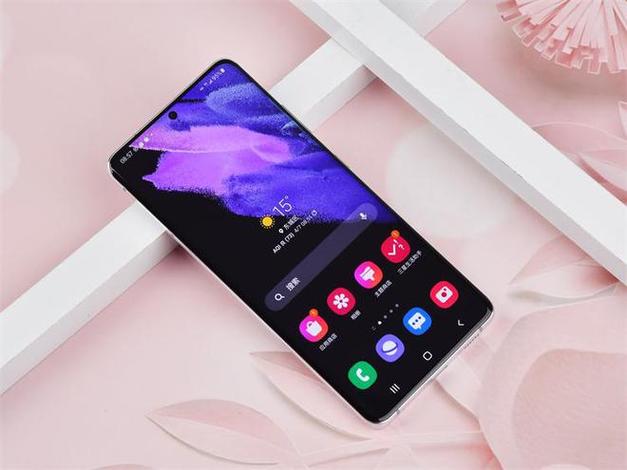 Samsung and DC Comics Launch Superhero Phone Edition